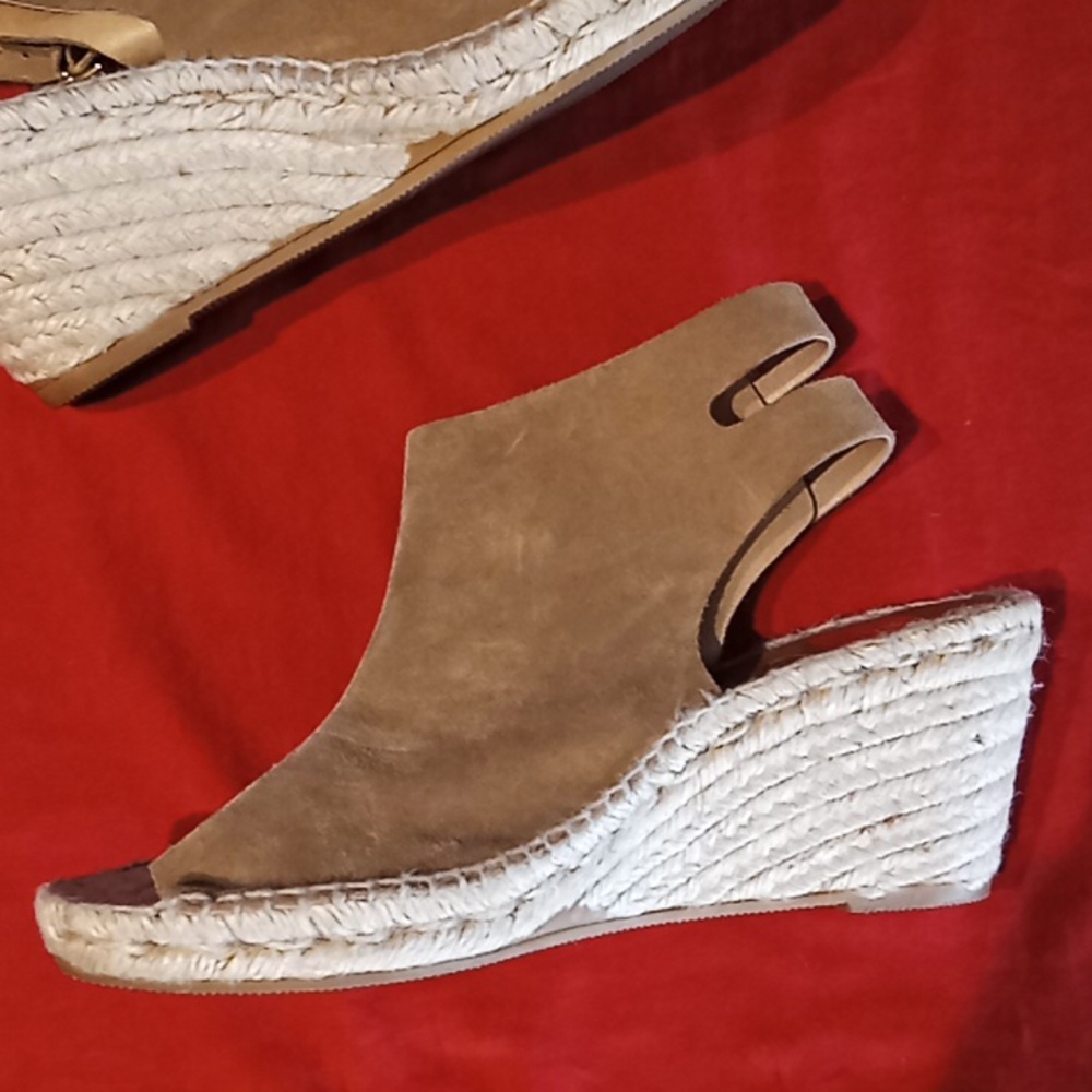 KANNA Nude Tan Suede Open Toe Wedge Double Buckle Slingback Sandals. Size 91/2. - Picture 5 of 16